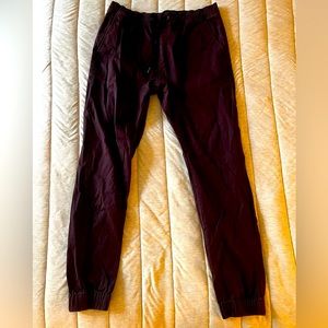 Zanerobe - Men’s Joggers (fits small to medium) size 36